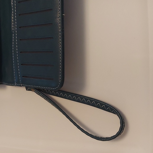 Wallets 2 - Picture 5 of 6